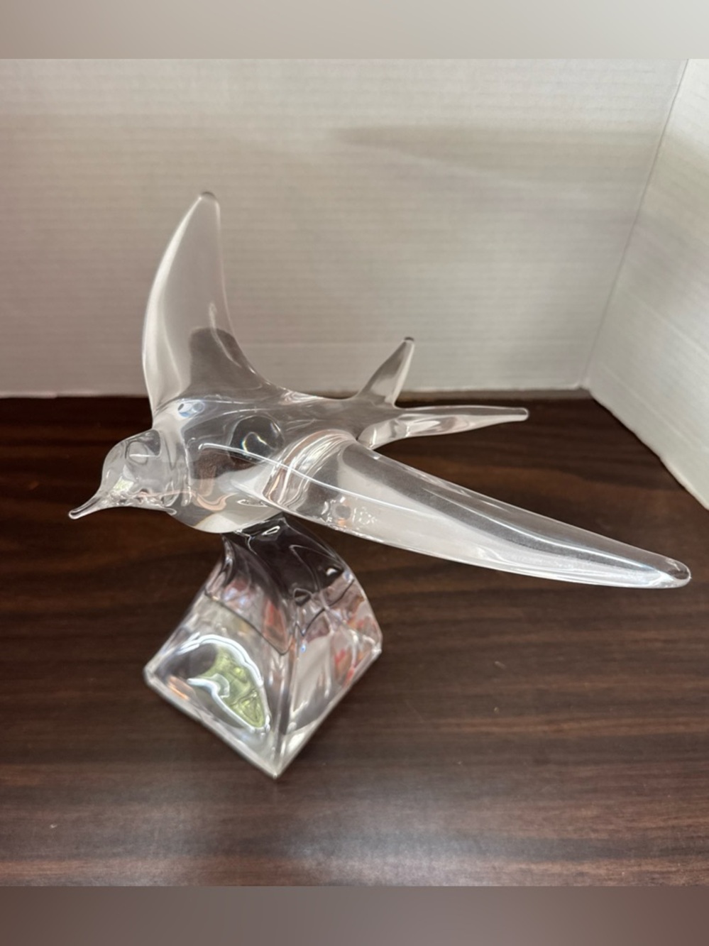 Swallow on a Crystal Base, Daum France